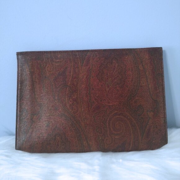 Etro Handbags - ETRO vintage paisley clutch EUC